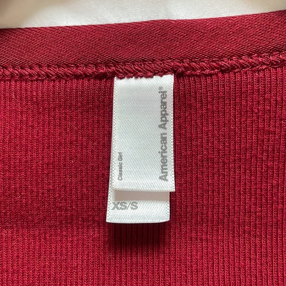 Long-line buttoned cardigan. - Picture 3 of 3